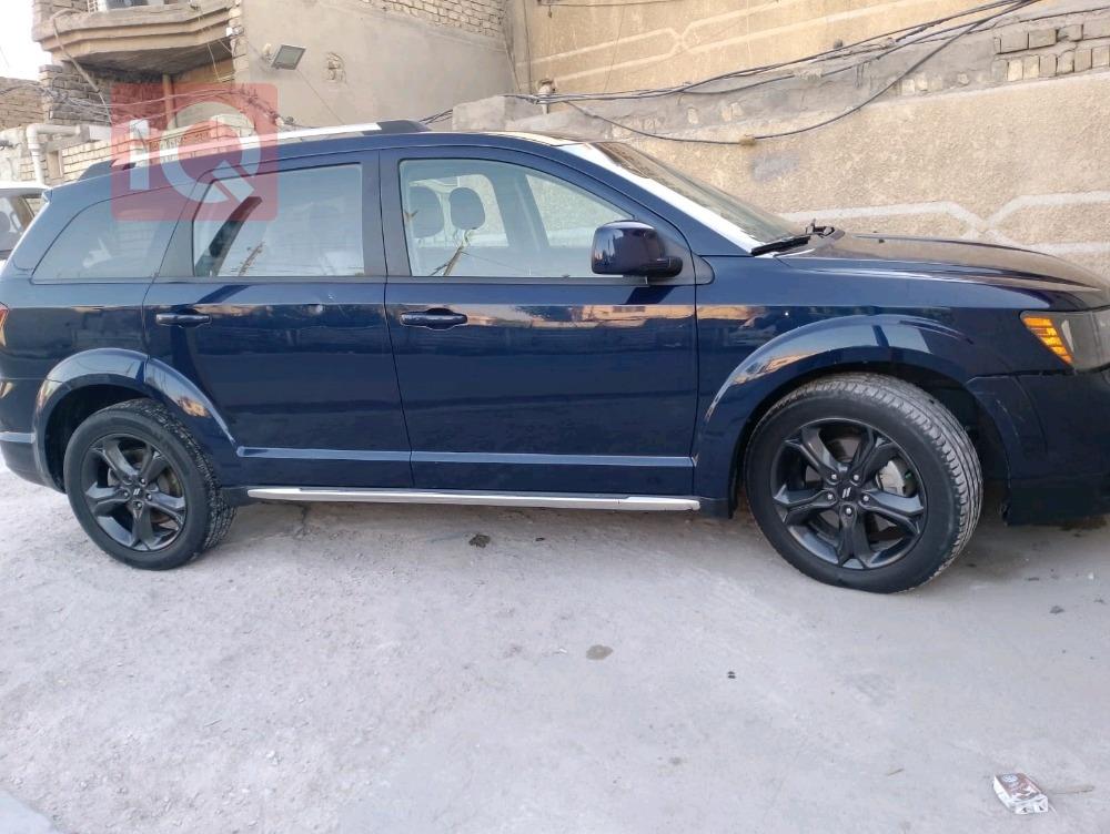 دودج جورني